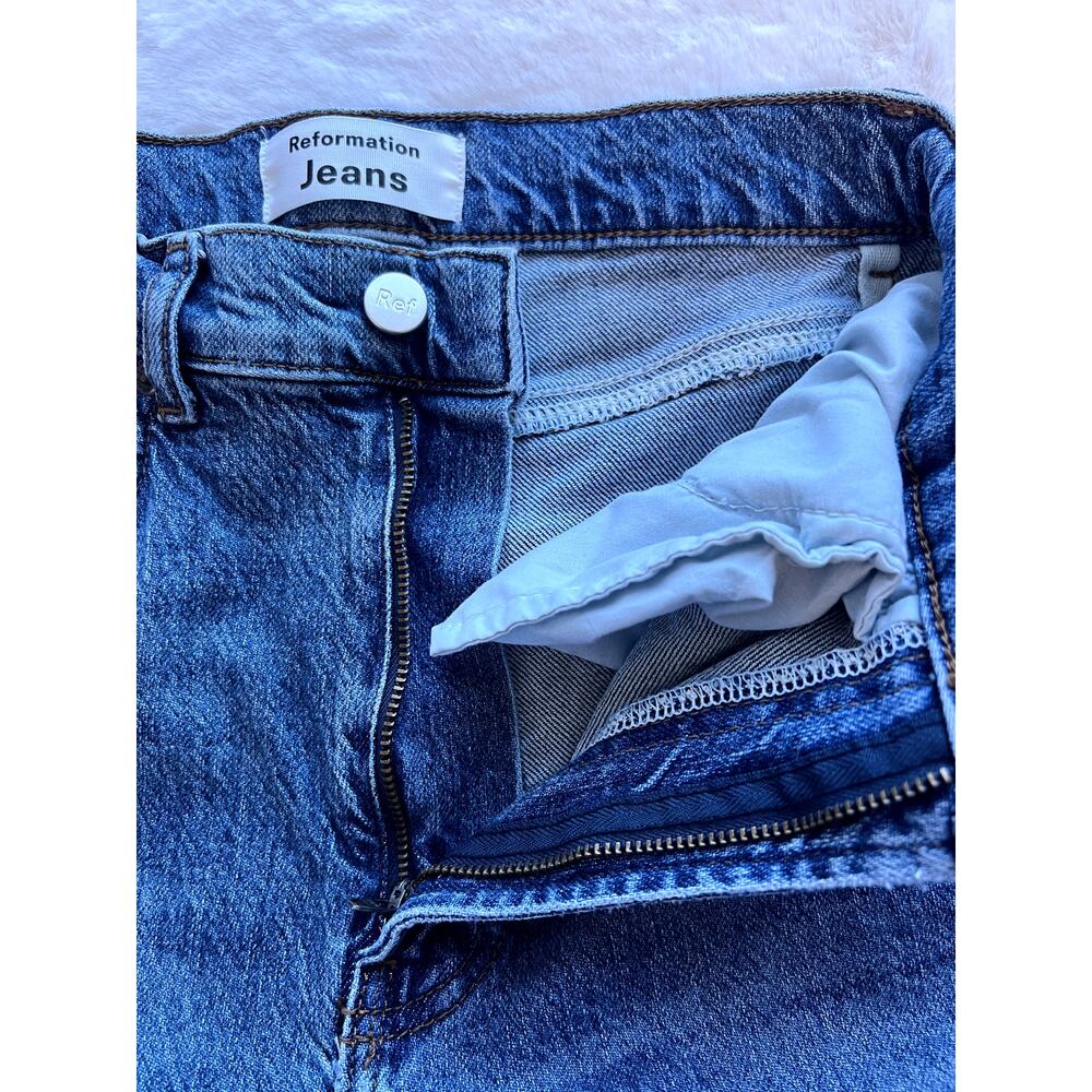 Chic Reformation Cynthia Jeans in Malta Wash - Size 25 - Picture 6 of 9